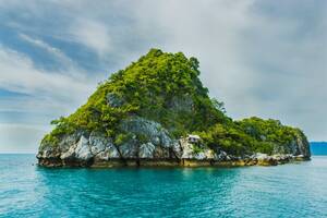 Character Relationships: No Man Is An Island